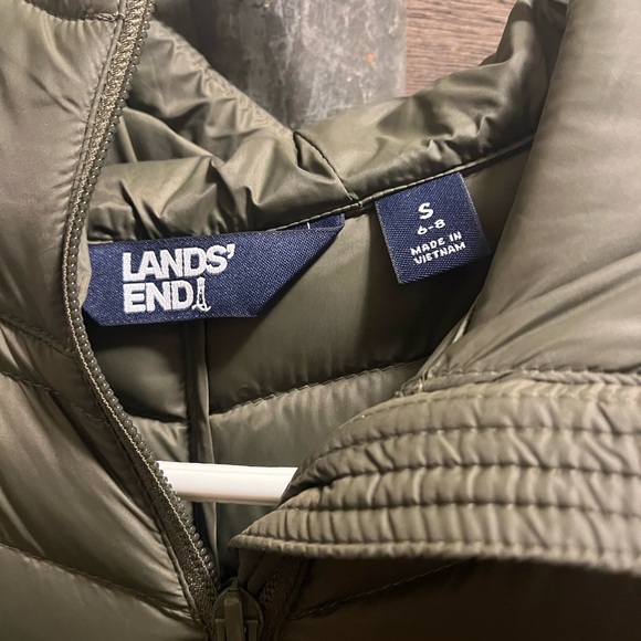 Lands End Like New Small Olive Green Down Winter Jacket - Picture 2 of 3